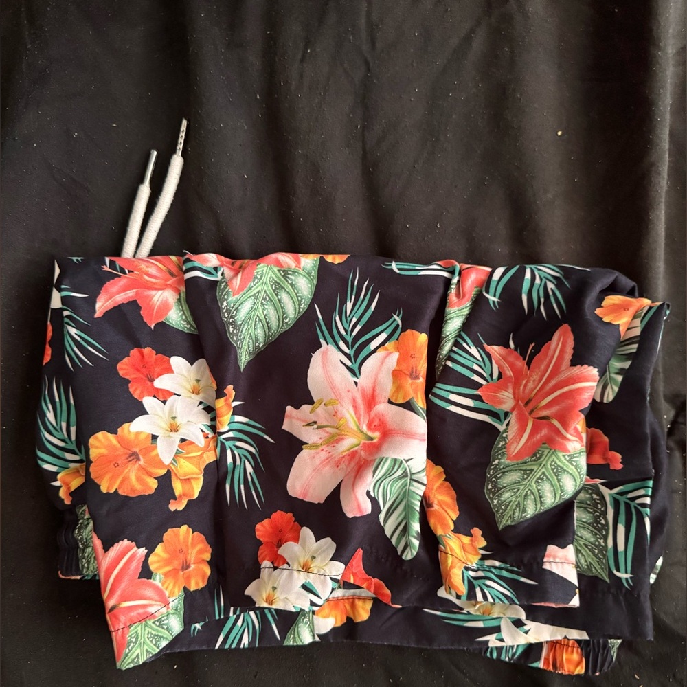 Swim trunks - Picture 3 of 3